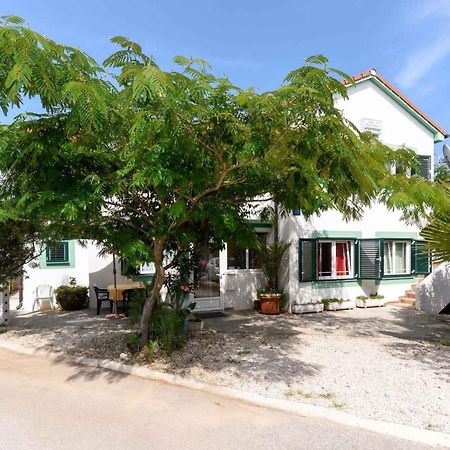 Apartments In Vir/Insel Vir 34750 외부 사진