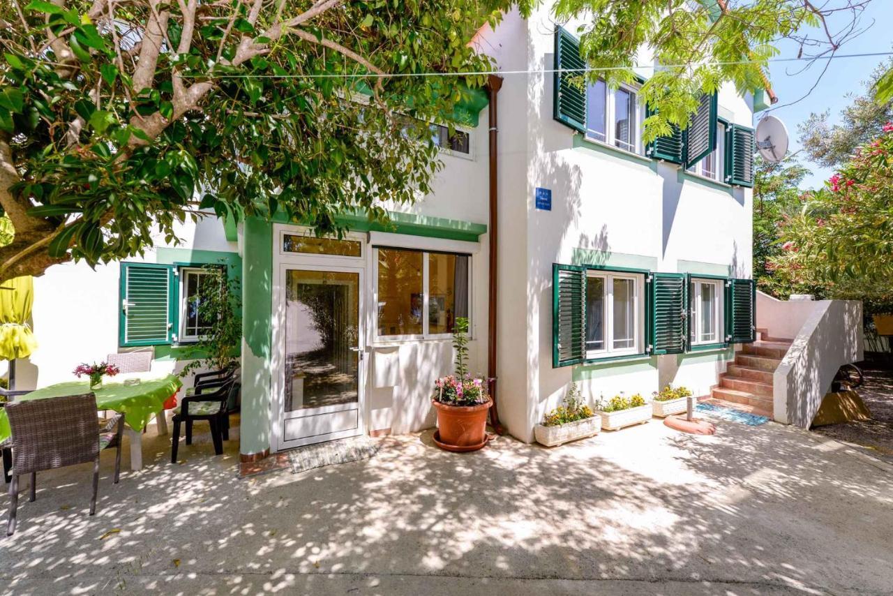 Apartments In Vir/Insel Vir 34750 외부 사진